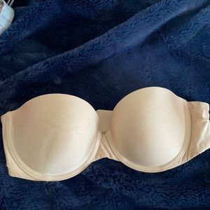 Strapless push up bra